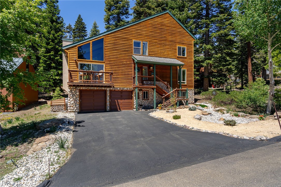 985 Dorcey Drive