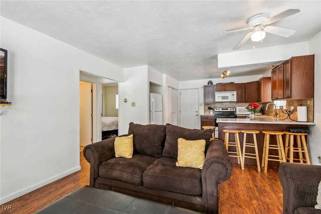 801 Northwood Boulevard 1