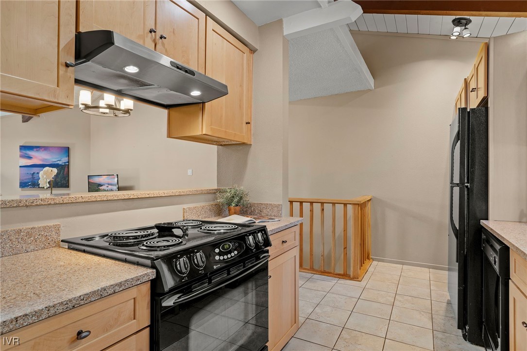 321 Ski Way 148