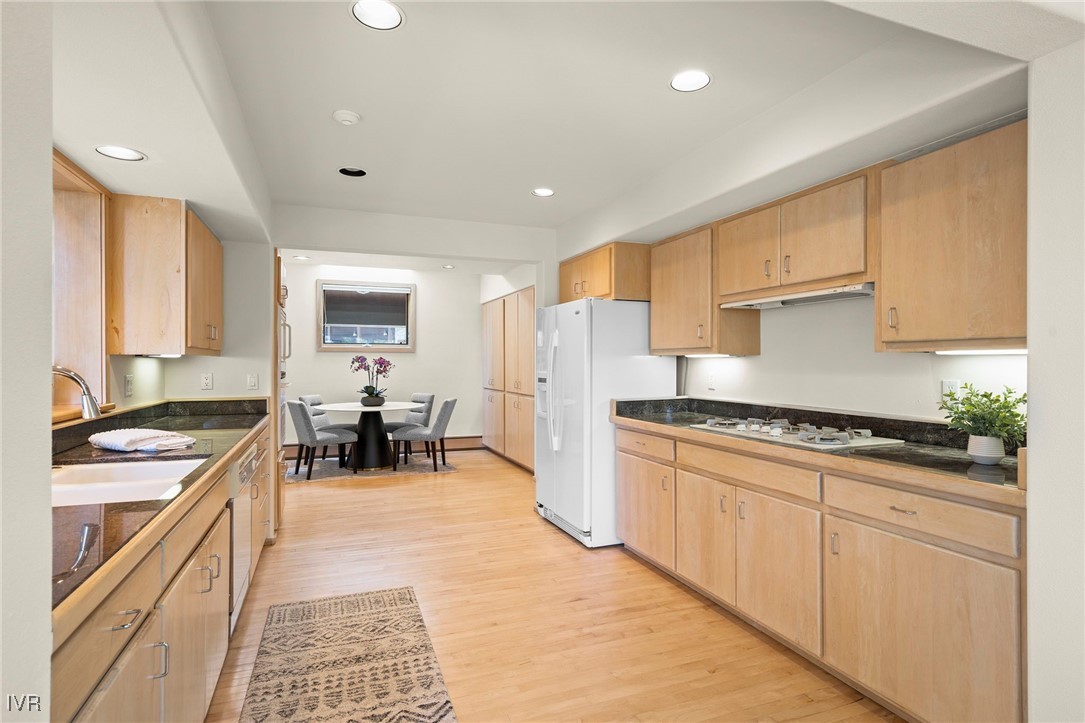 587 Rockrose Court