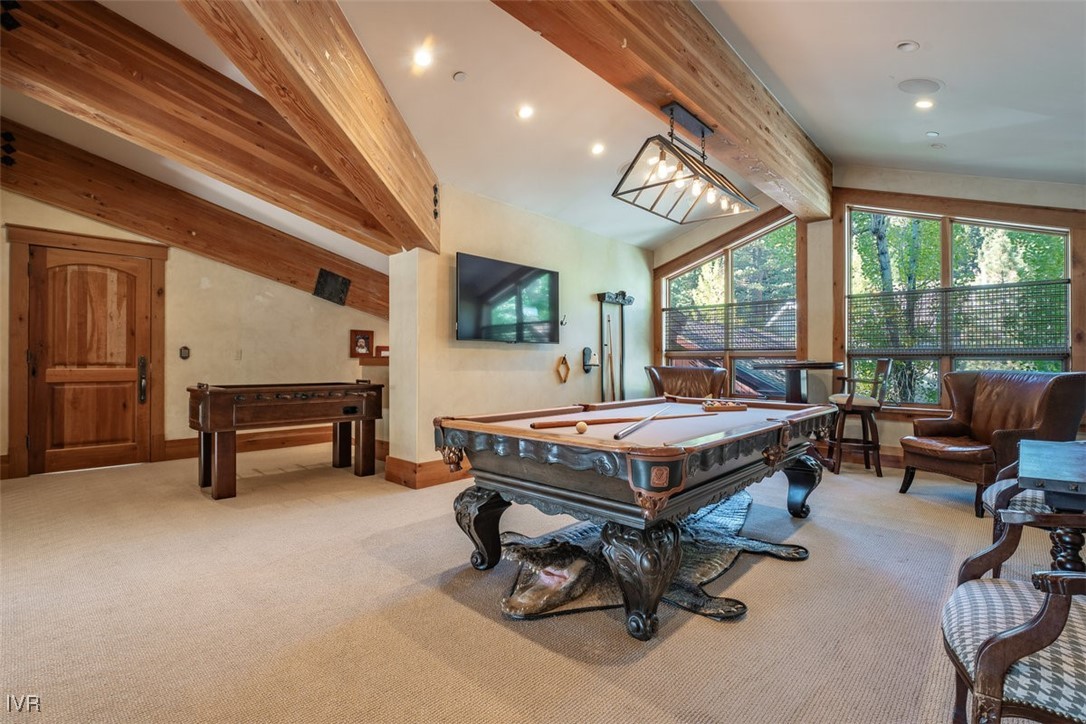 951 Divot Court