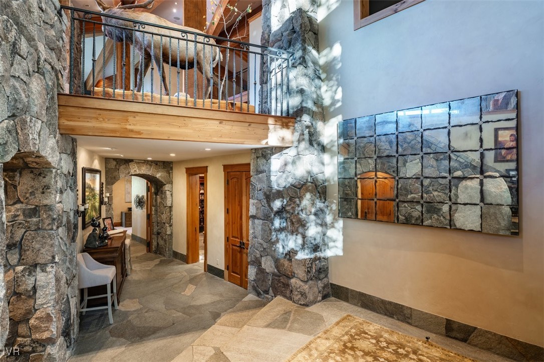 951 Divot Court