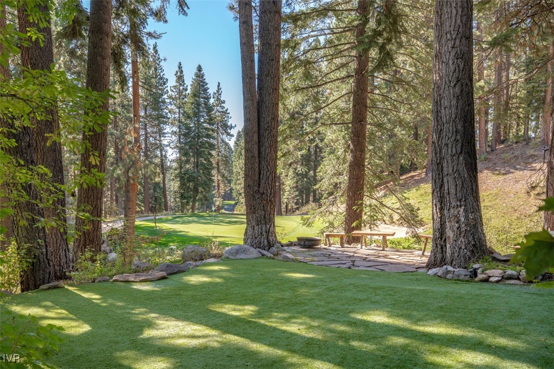 951 Divot Court