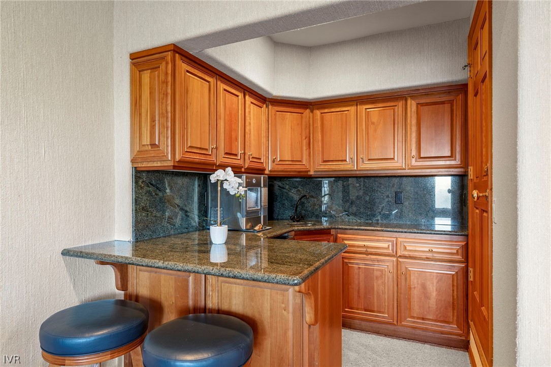 545 Alpine View