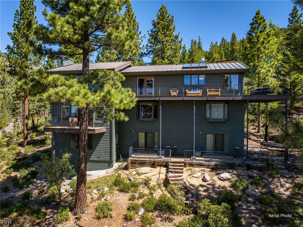 545 Alpine View