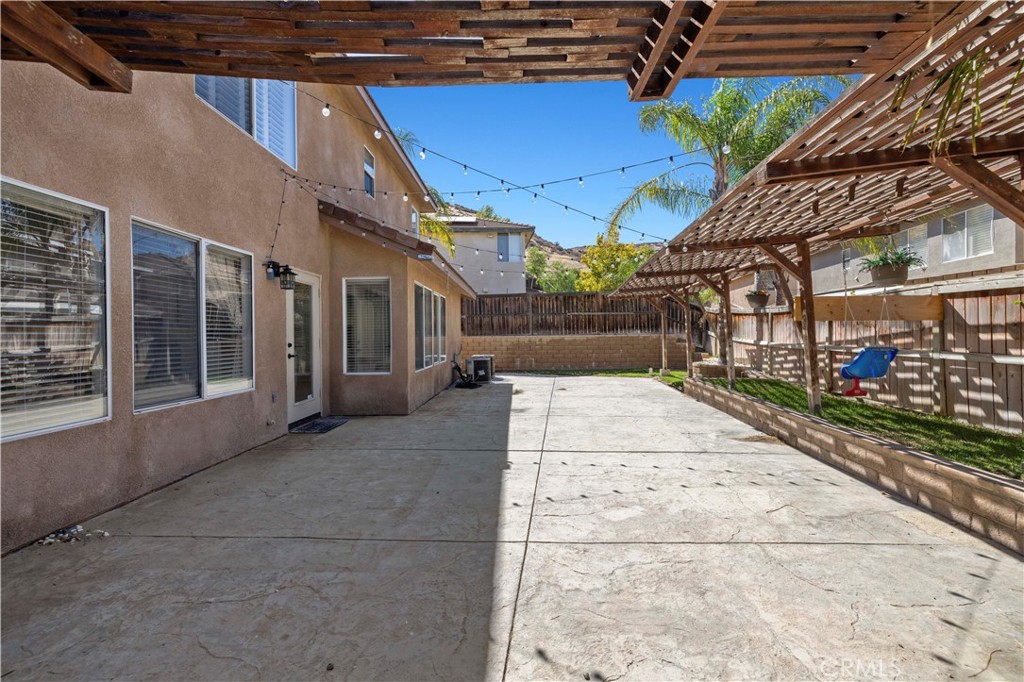 28819 Oak View Court