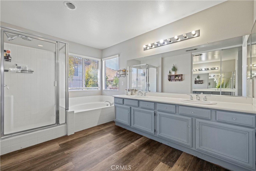 28819 Oak View Court