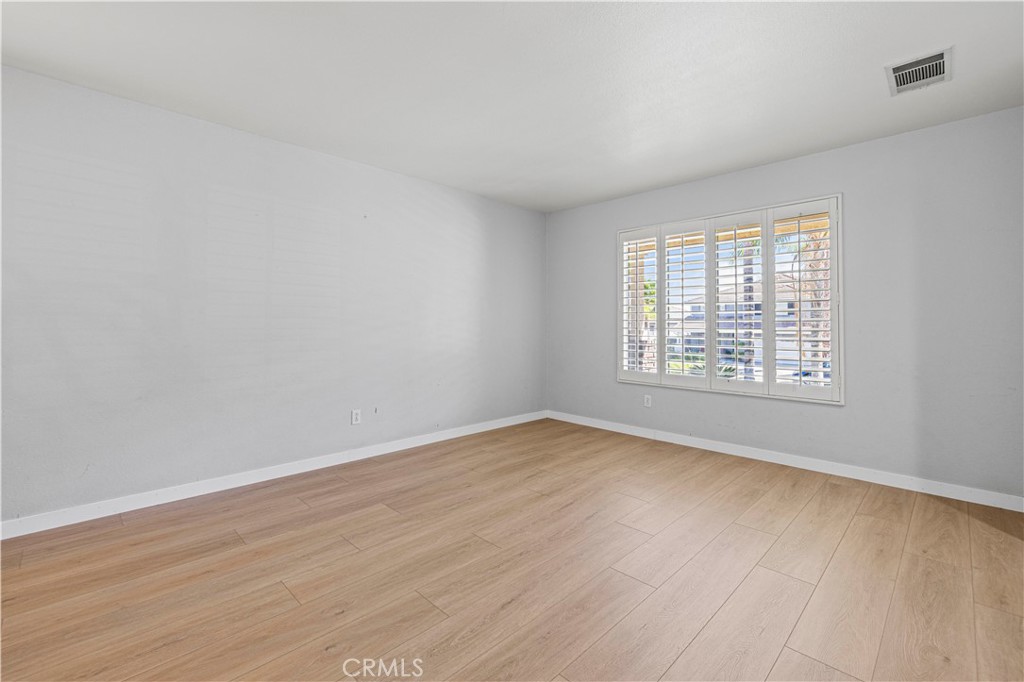 28819 Oak View Court