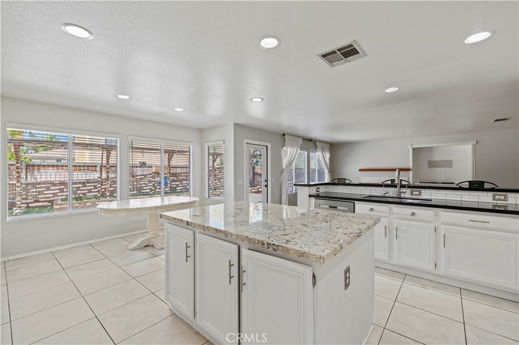 28819 Oak View Court