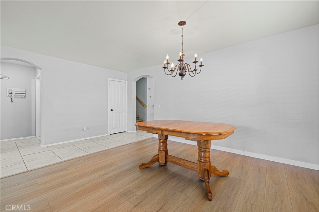 28819 Oak View Court