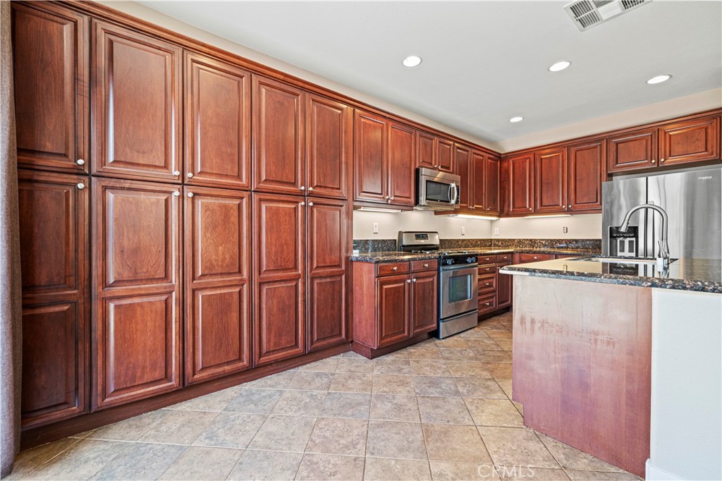 28381 Mirabelle Lane