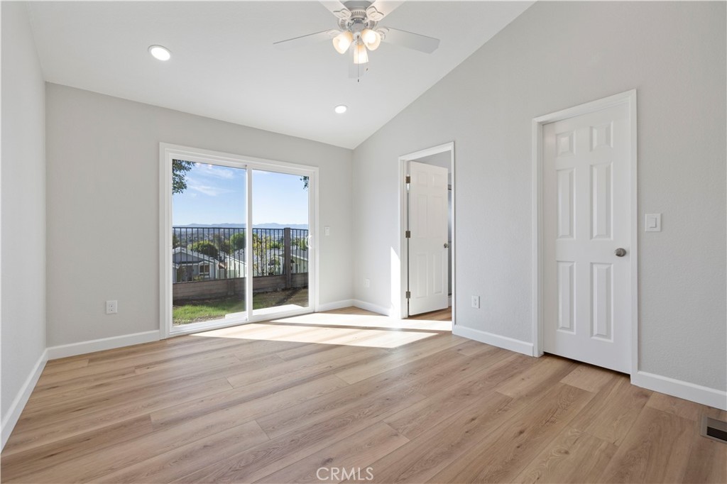 20066 Crestview