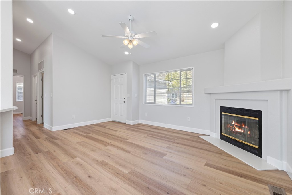 20066 Crestview