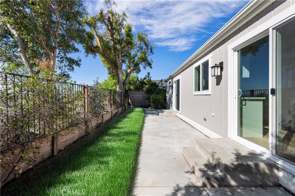 20066 Crestview