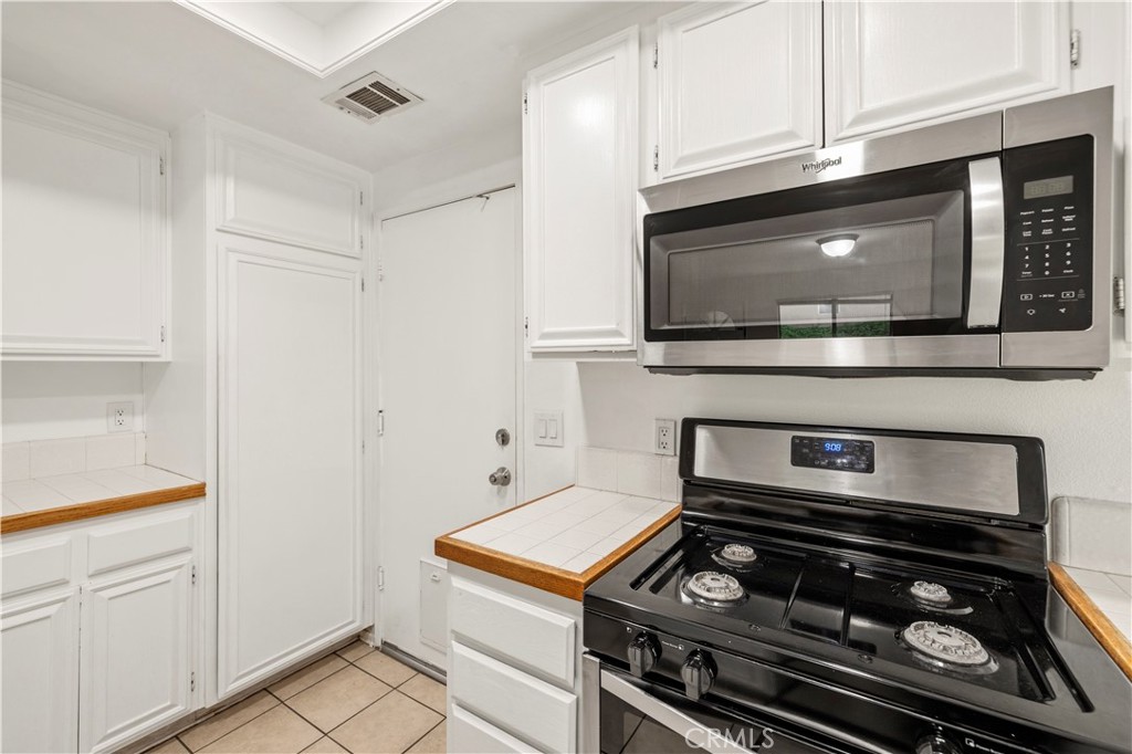 22713 Copper Hill 44