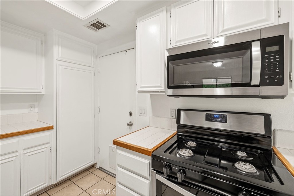 22713 Copper Hill 44