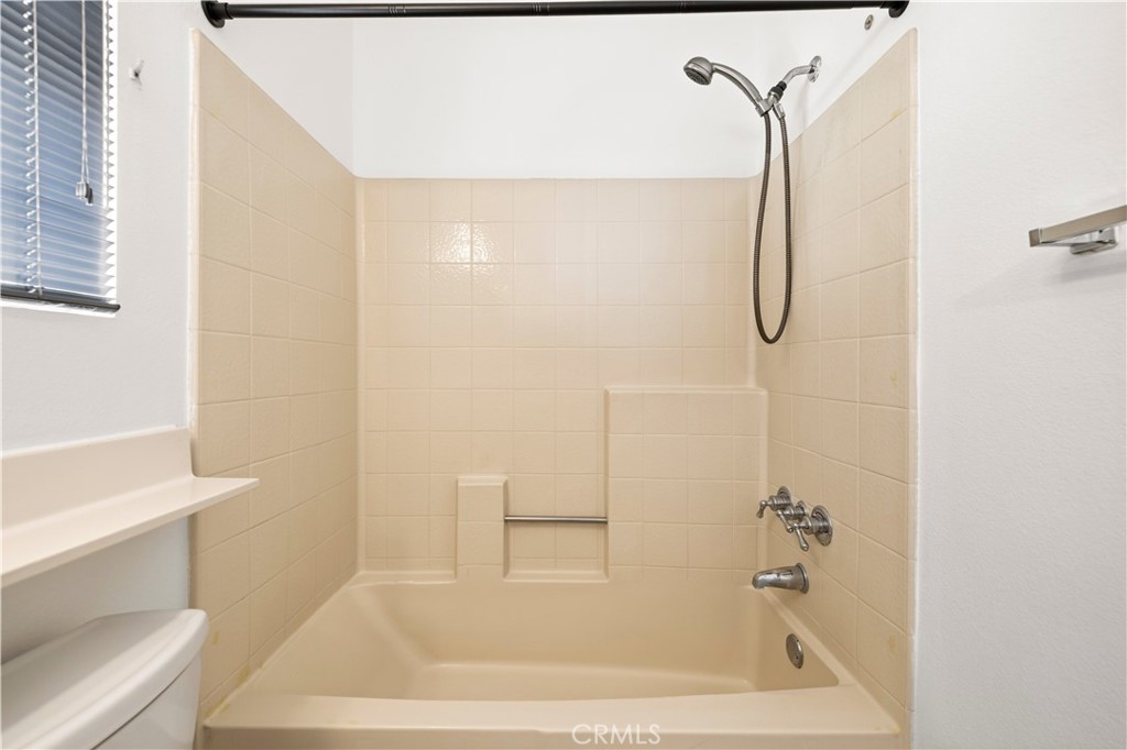 22713 Copper Hill 44
