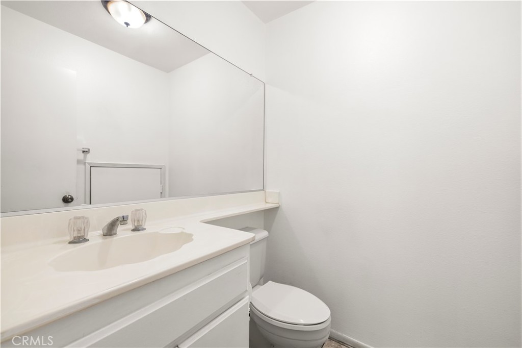 22713 Copper Hill 44