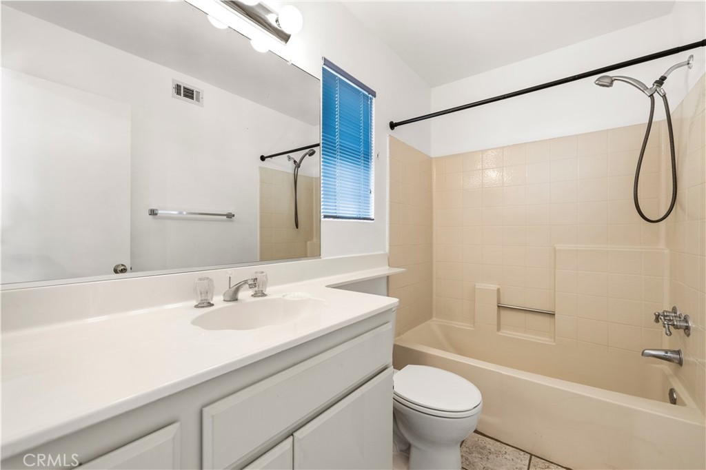 22713 Copper Hill 44