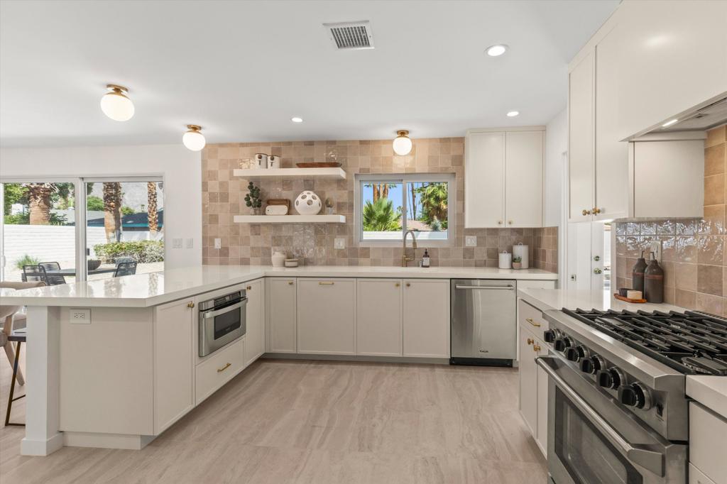 1177 S Farrell Drive