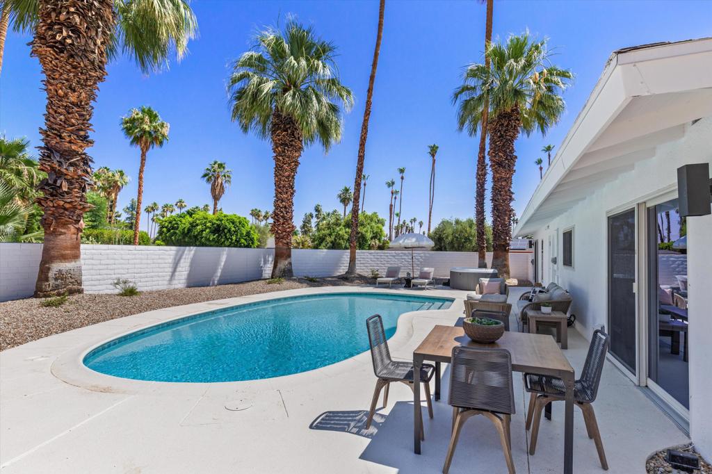 1177 S Farrell Drive