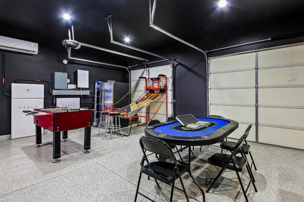 81107 Carefree Drive