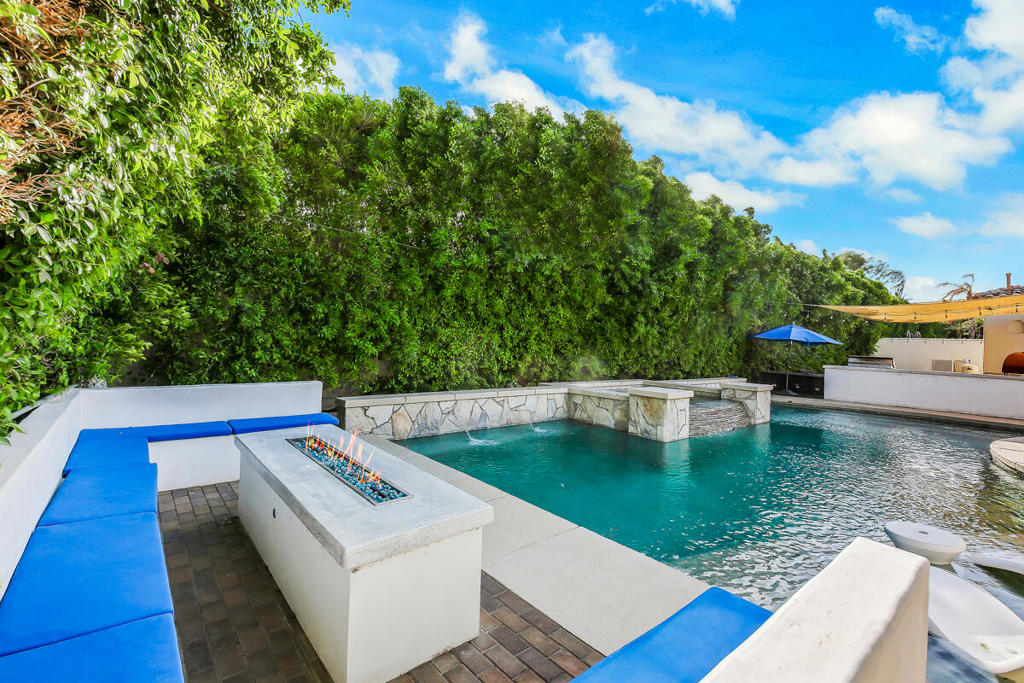 81107 Carefree Drive