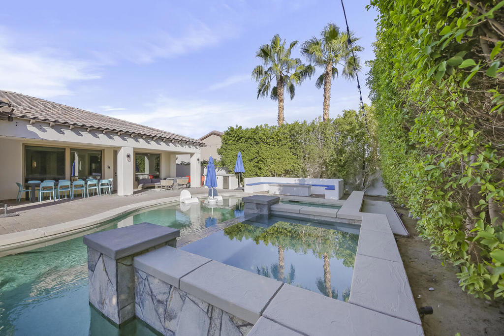 81107 Carefree Drive