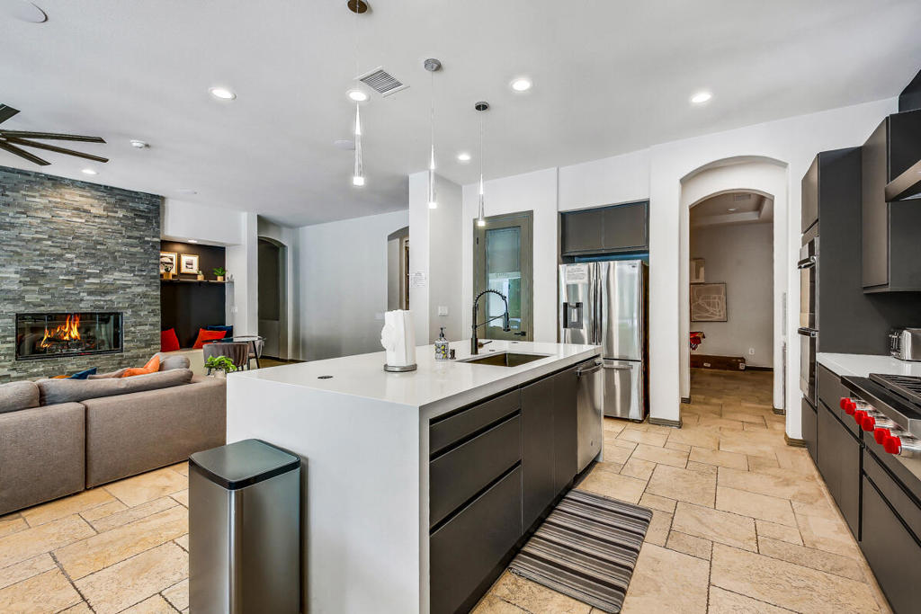 81107 Carefree Drive