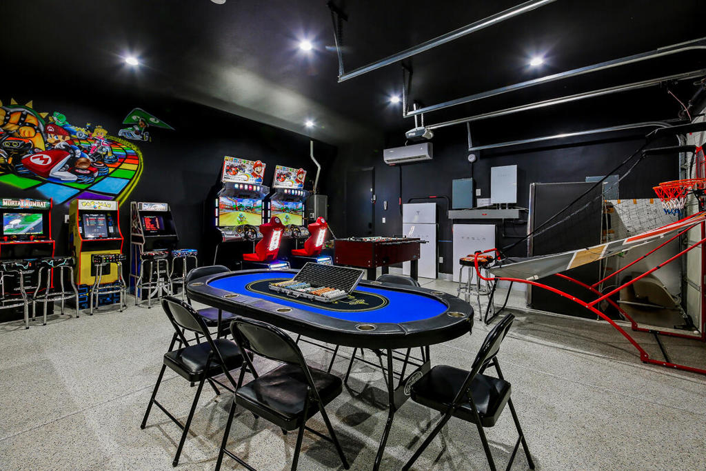 81107 Carefree Drive