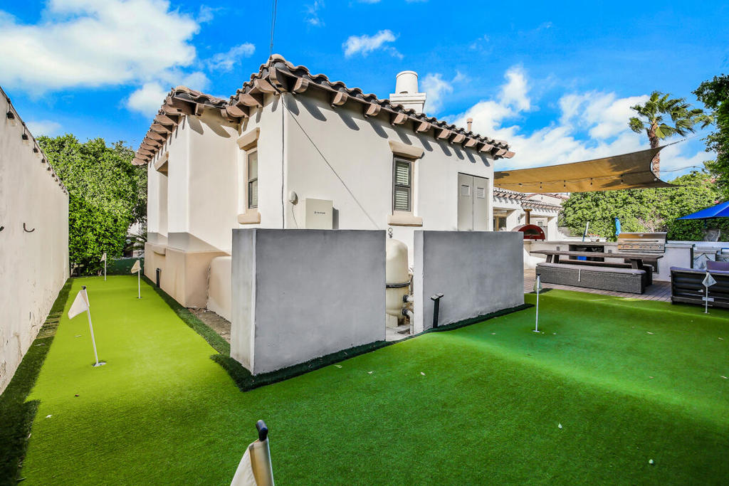 81107 Carefree Drive