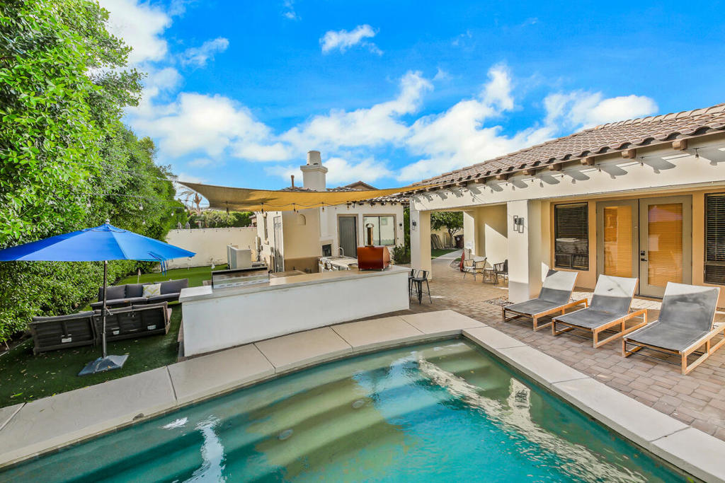 81107 Carefree Drive