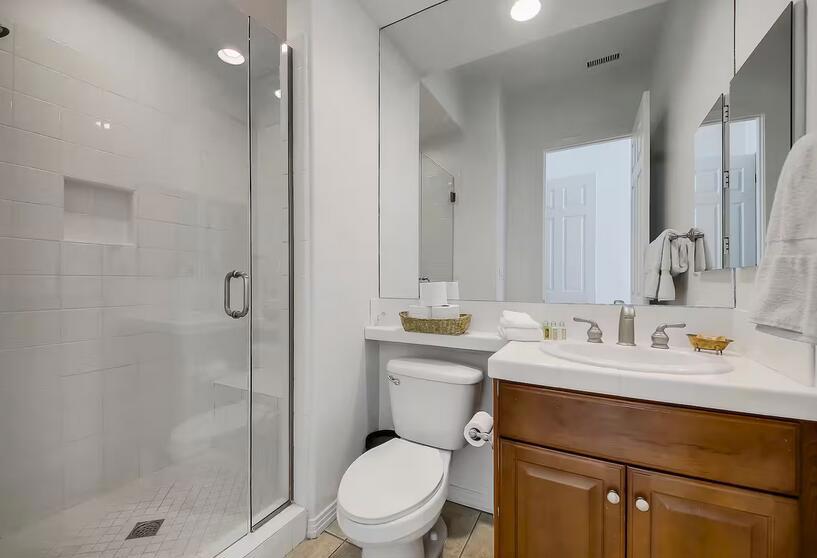 48820 Renewal Street