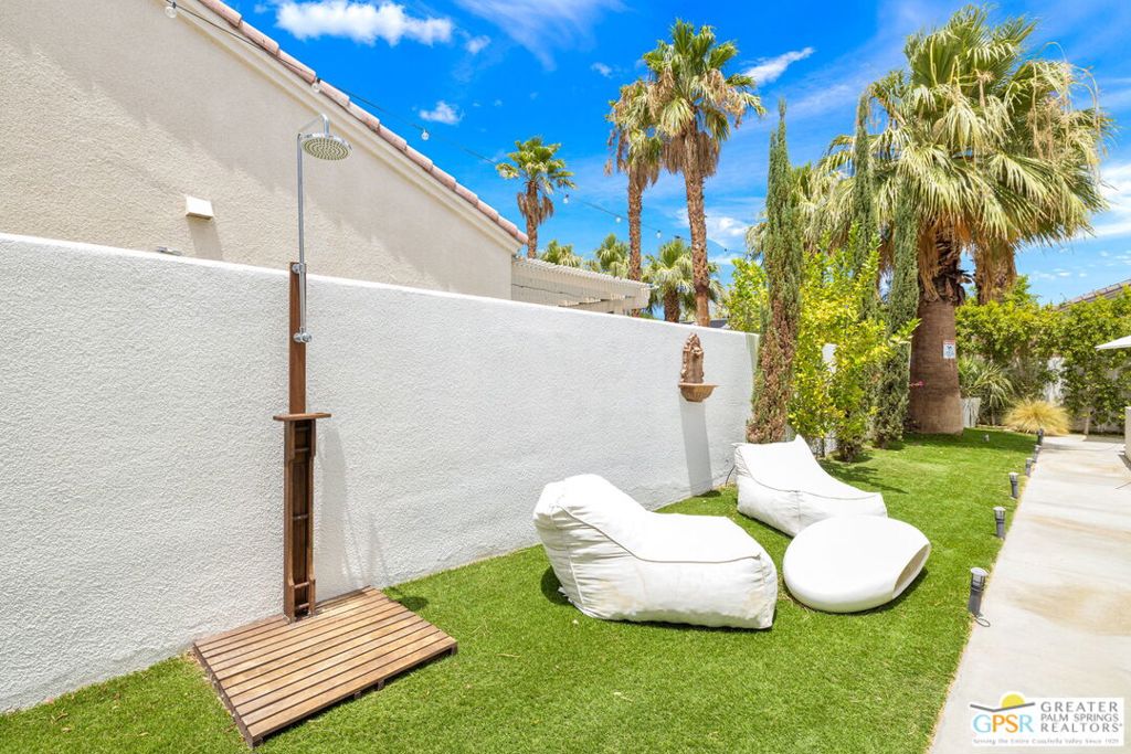 1122 E Via San Michael Road