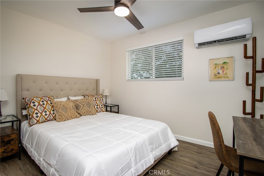 4574 Avenida Del Sol