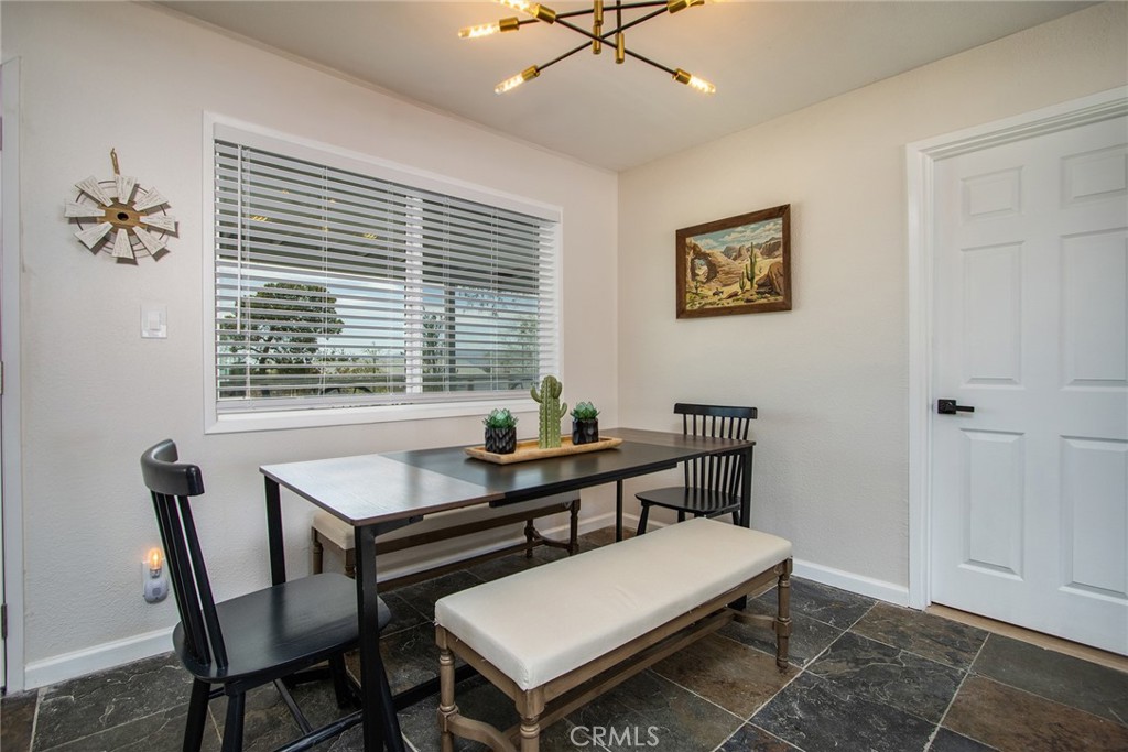 4574 Avenida Del Sol