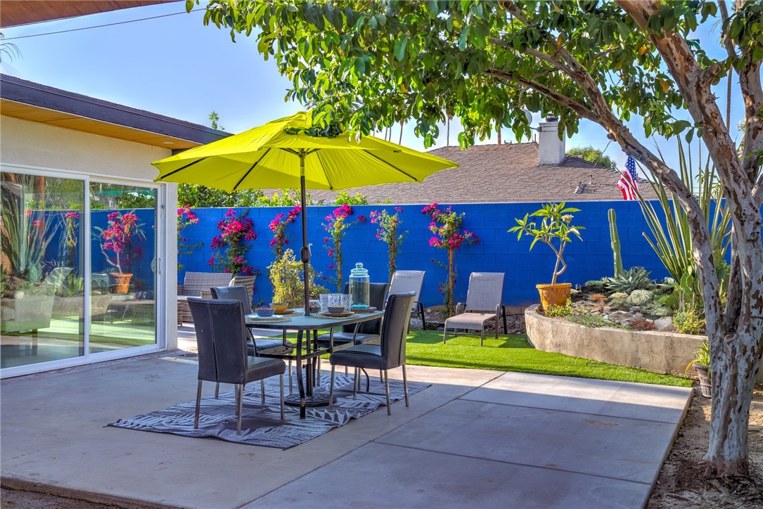 4034 E Calle San Raphael