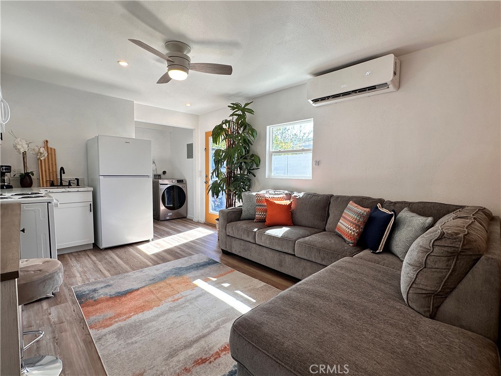 4034 E Calle San Raphael