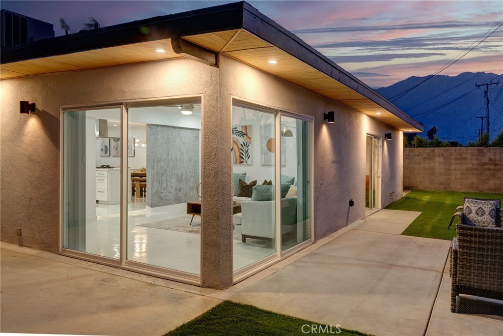 4034 E Calle San Raphael