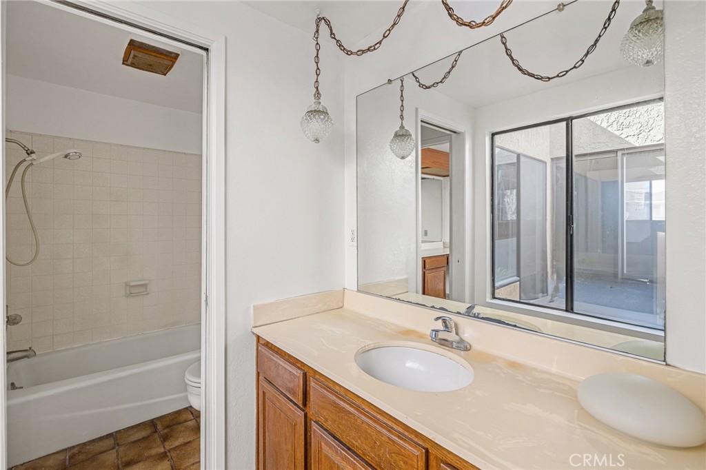 2520 Ruhland Avenue B