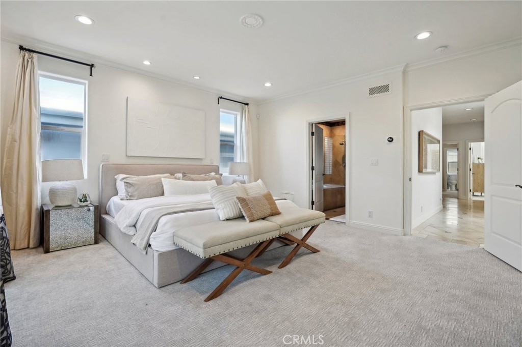 1704 Highland Avenue