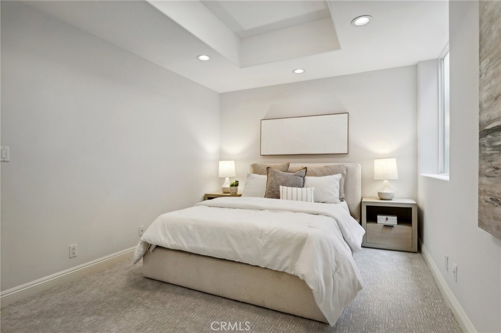 1704 Highland Avenue