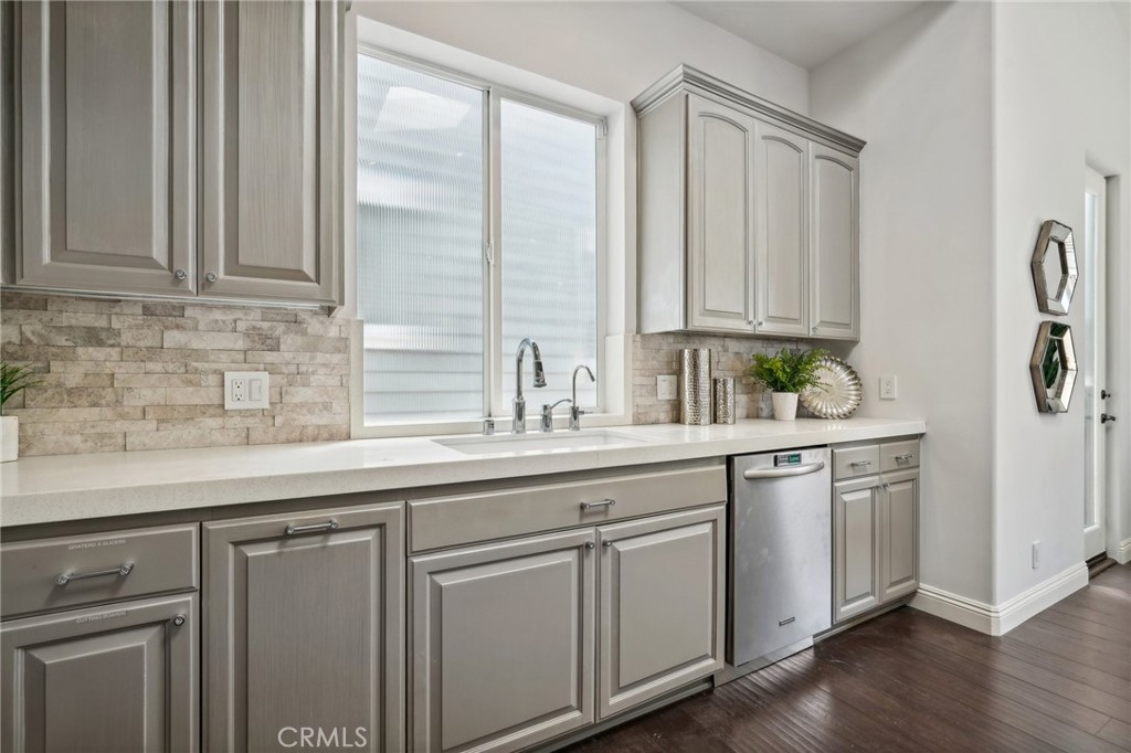 1704 Highland Avenue