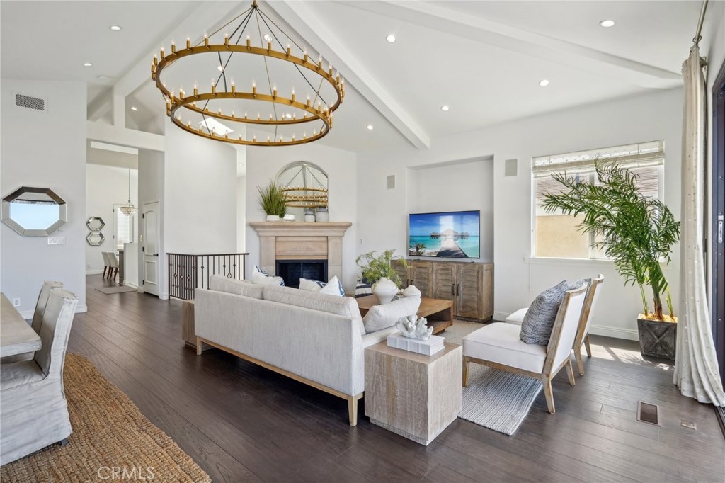 1704 Highland Avenue