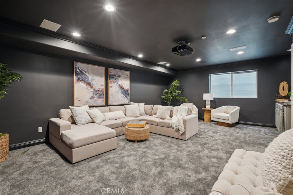 1704 Highland Avenue