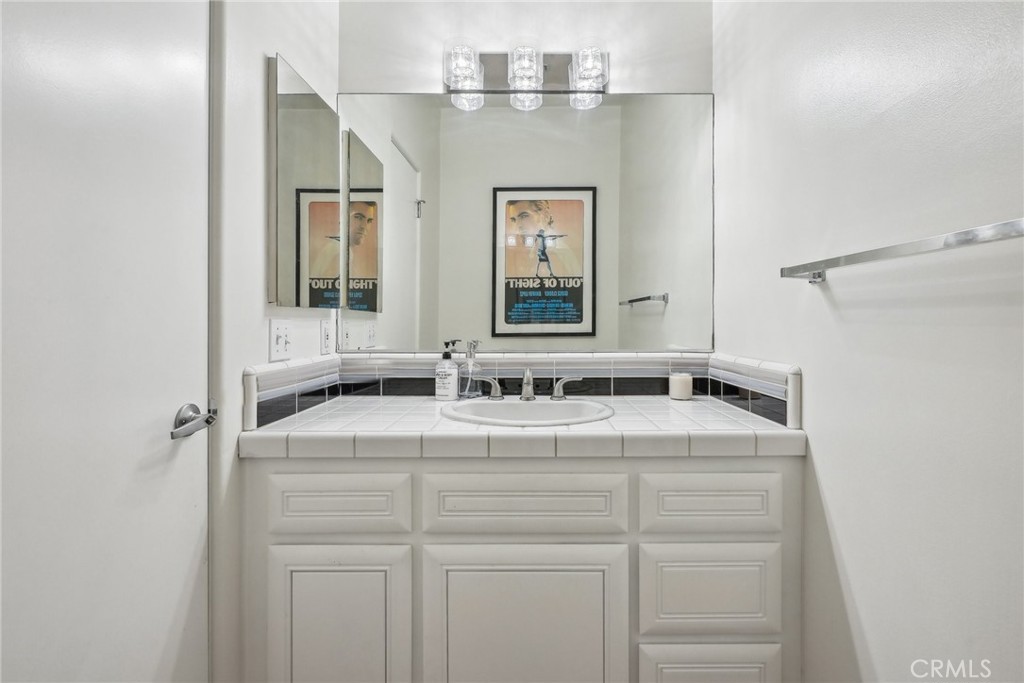 221 S Francisca Avenue Unit A