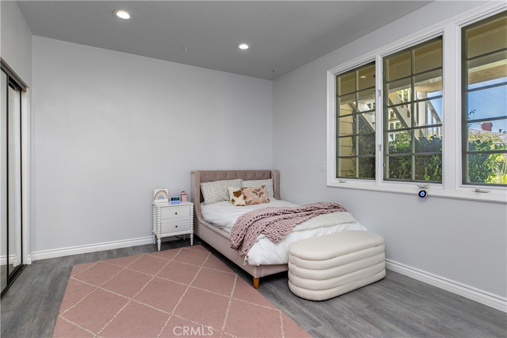 2254 The Terrace