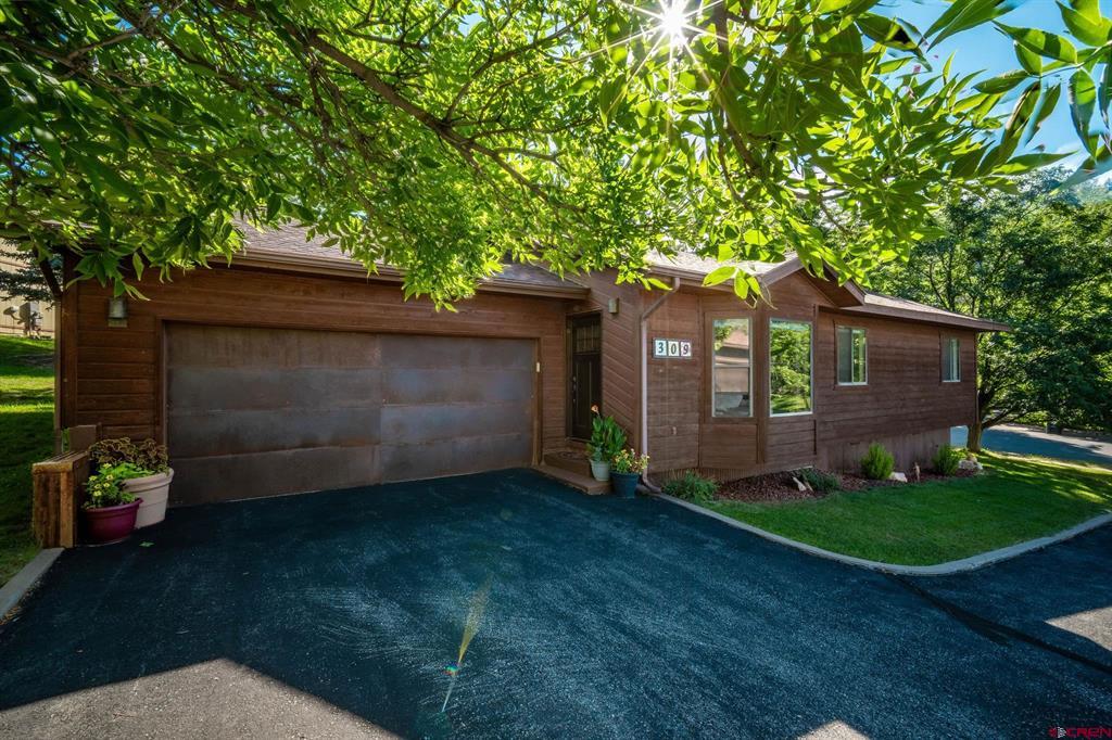 309 Hillcrest Drive Unit: #5