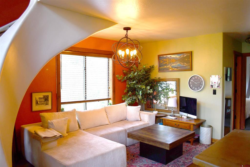 15 S Garfield Street