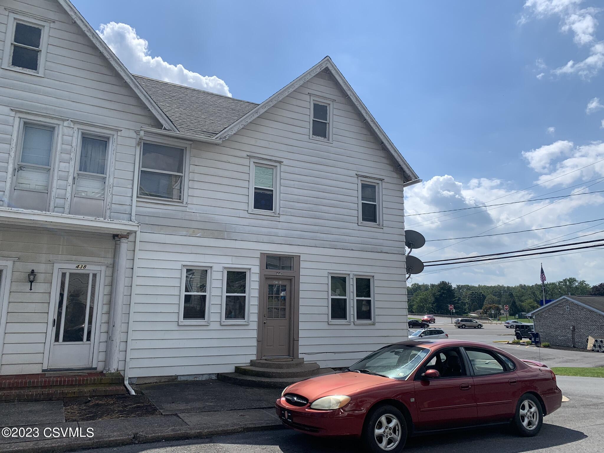 440 HIGH Street